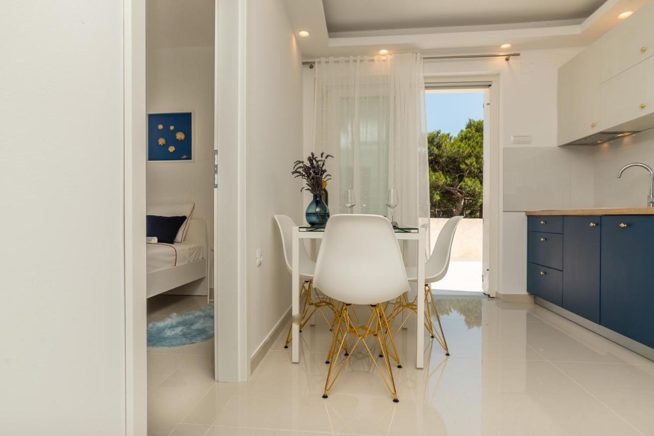 Cikat Bay Residence Mali Lošinj Exteriör bild