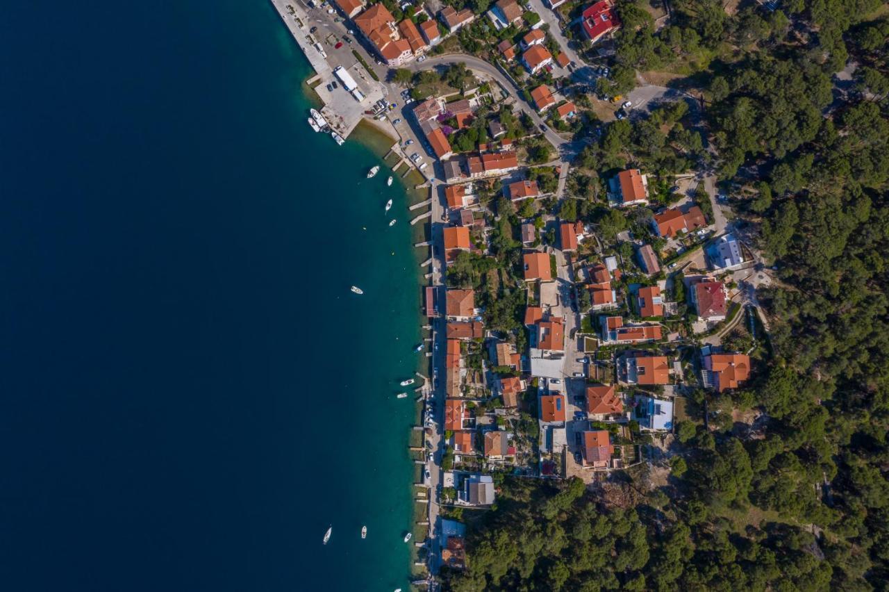 Cikat Bay Residence Mali Lošinj Exteriör bild