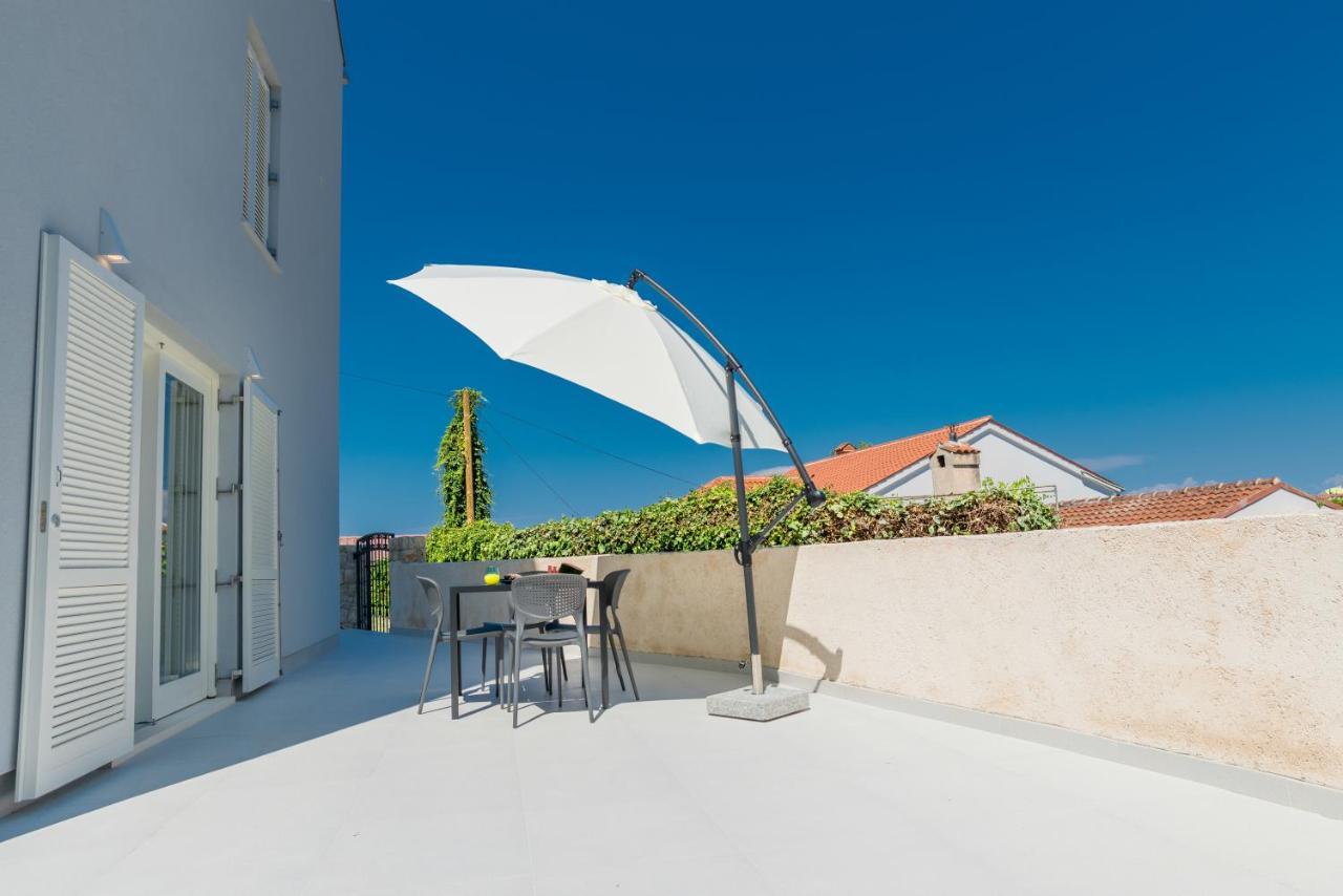 Cikat Bay Residence Mali Lošinj Exteriör bild