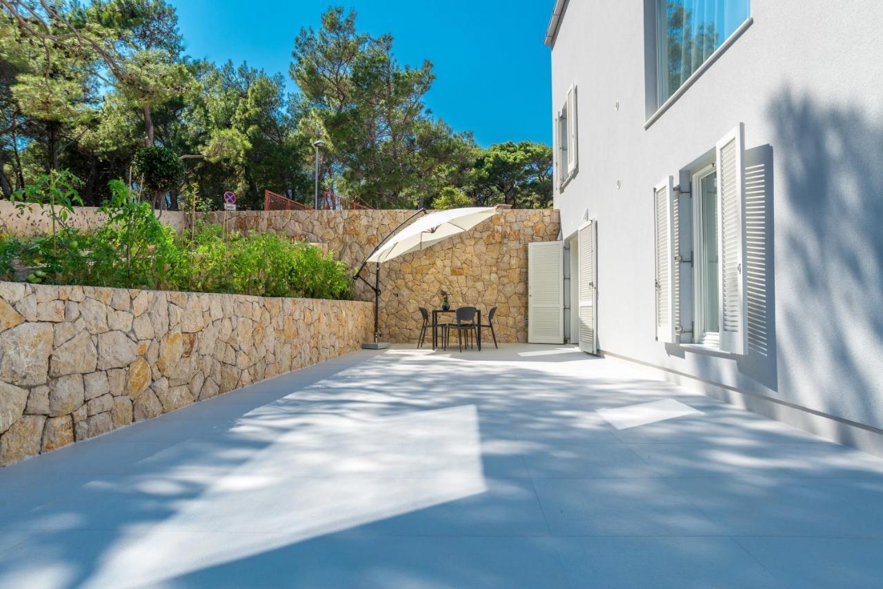Cikat Bay Residence Mali Lošinj Exteriör bild